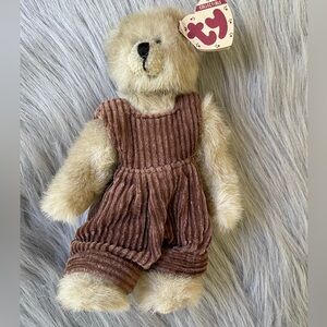 Ty Vintage Collectible Rare Abby style 6027 bear.